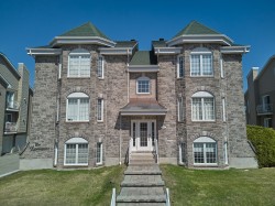 202-301 Rue Marineau Laval (Sainte-Dorothée), QC H7X 4C8