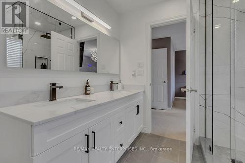 3260 Respond Road, Mississauga, ON - Indoor Photo Showing Bathroom