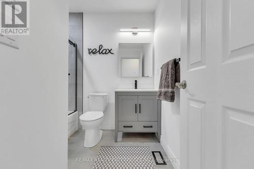 3260 Respond Road, Mississauga, ON - Indoor Photo Showing Bathroom
