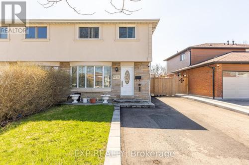 3270 Klaiman Drive, Mississauga, ON - Outdoor