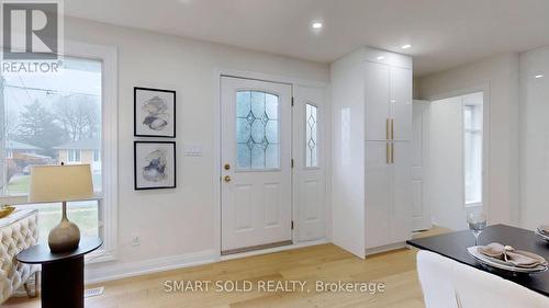 439 Fernleigh Circle N, Richmond Hill, ON - Indoor Photo Showing Other Room