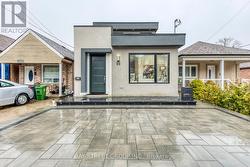 20 ROCHDALE AVENUE Toronto, ON M6E 1X2