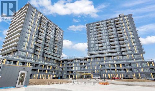 D711 - 4878 Powers Common, Burlington, ON - Outdoor With Facade