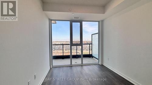 D711 - 4878 Powers Common, Burlington, ON - Indoor Photo Showing Other Room