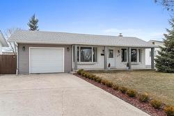 210 Donwood Drive  Winnipeg, MB R2G 0W1