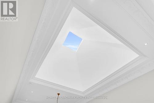 94 Pathlane Road, Richmond Hill, ON - Indoor Photo Showing Other Room