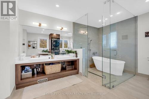 94 Pathlane Road, Richmond Hill, ON - Indoor Photo Showing Bathroom