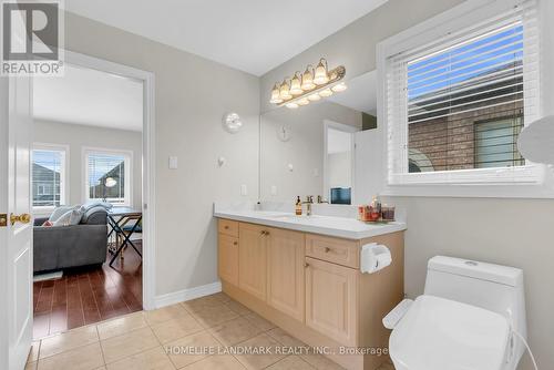 94 Pathlane Road, Richmond Hill, ON - Indoor Photo Showing Bathroom