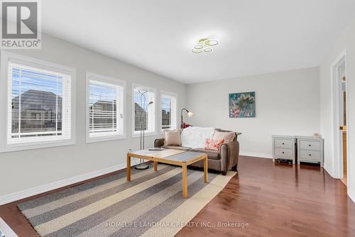 94 Pathlane Road, Richmond Hill, ON - Indoor Photo Showing Other Room