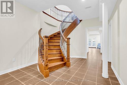 94 Pathlane Road, Richmond Hill, ON - Indoor Photo Showing Other Room