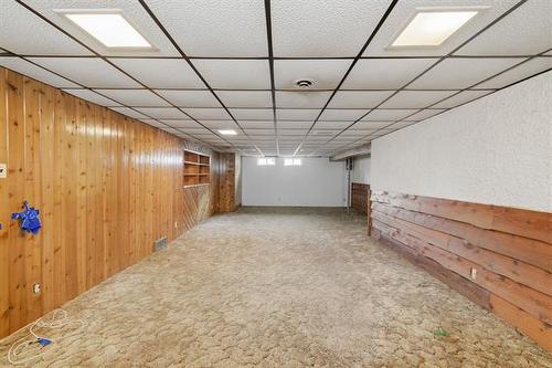 17 Durham Bay, Winnipeg, MB 