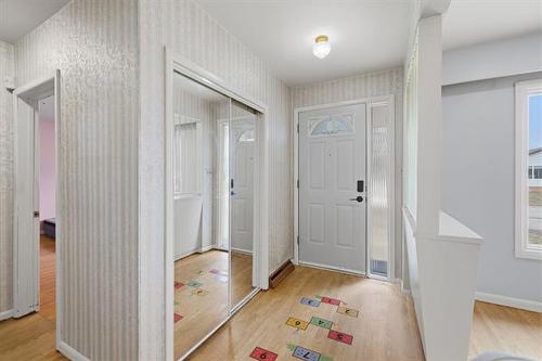 17 Durham Bay, Winnipeg, MB 