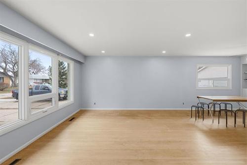 17 Durham Bay, Winnipeg, MB 