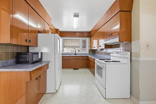 17 Durham Bay, Winnipeg, MB 