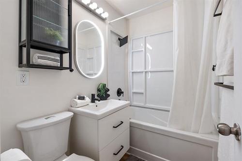 1254 Barratt Ave, Winnipeg, MB 