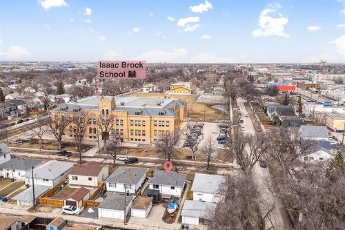 1254 Barratt Ave, Winnipeg, MB 