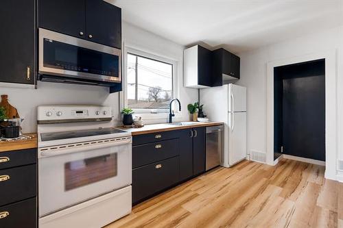 1254 Barratt Ave, Winnipeg, MB 