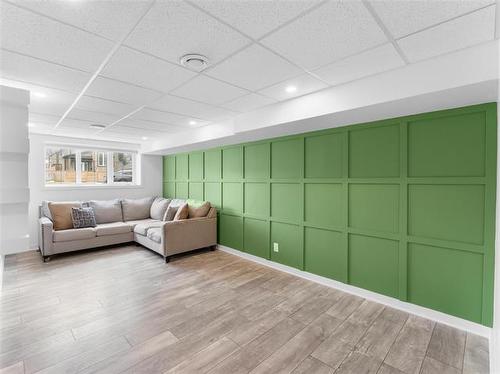 406 Parkview St, Winnipeg, MB 