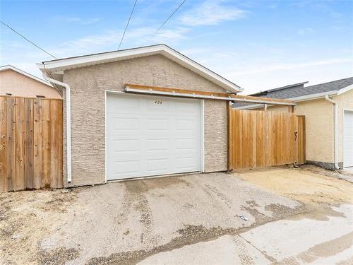 406 Parkview St, Winnipeg, MB 