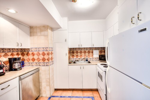 Kitchen - 306-6211 Ch. De La Côte-St-Luc, Hampstead, QC - Indoor Photo Showing Kitchen