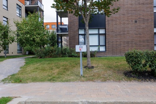 Parking - 303-3157 Boul. De La Gare, Vaudreuil-Dorion, QC - Outdoor