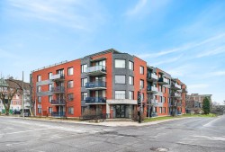 102-375 Rue Décarie Montréal (Saint-Laurent), QC H4L 0B4