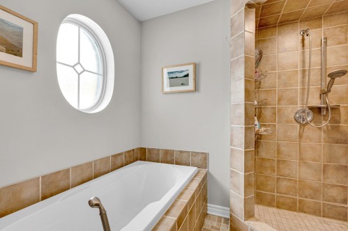 Salle de bains - 960 Ch. Du Belvédère, Sainte-Adèle, QC - Indoor Photo Showing Bathroom