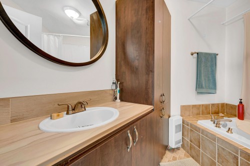 Salle de bains - 960 Ch. Du Belvédère, Sainte-Adèle, QC - Indoor Photo Showing Bathroom