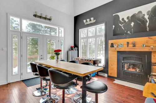 Salle à manger - 960 Ch. Du Belvédère, Sainte-Adèle, QC - Indoor With Fireplace