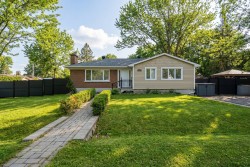 248 Nassau Street Beaconsfield, QC H9W 2V2