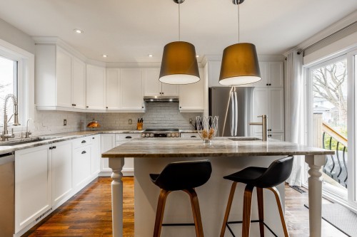 Kitchen - 248 Nassau Street, Beaconsfield, QC - Indoor Photo Showing Kitchen With Upgraded Kitchen