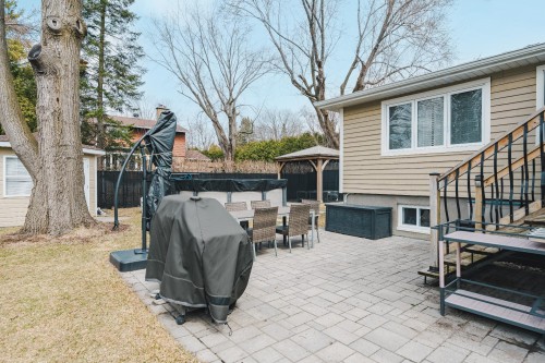 Courtyard - 248 Nassau Street, Beaconsfield, QC - Outdoor With Exterior
