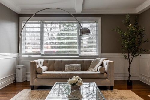 Living Room - 248 Nassau Street, Beaconsfield, QC - Indoor Photo Showing Living Room