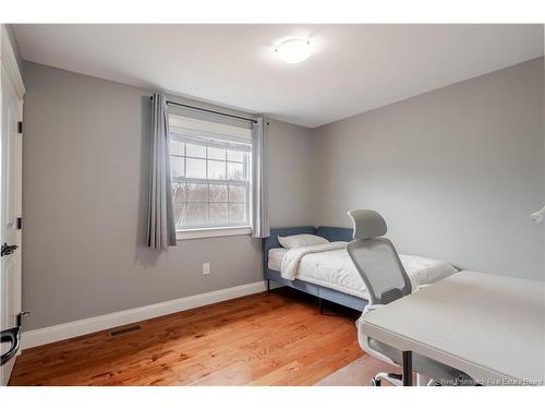 34 Mavis Crt, Fredericton, NB 