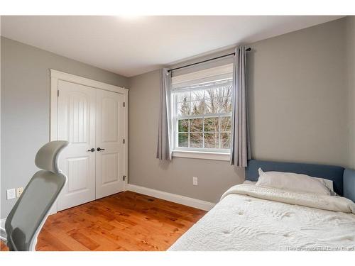 34 Mavis Crt, Fredericton, NB 