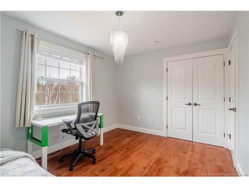 34 Mavis Crt, Fredericton, NB 