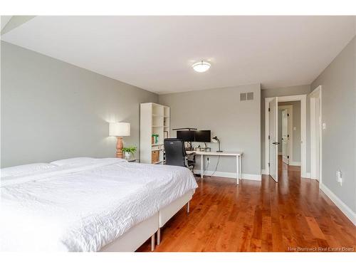 34 Mavis Crt, Fredericton, NB 