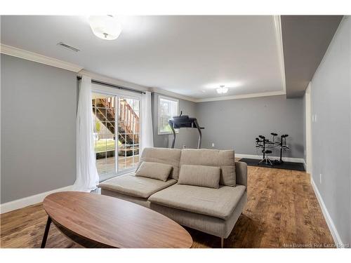 34 Mavis Crt, Fredericton, NB 