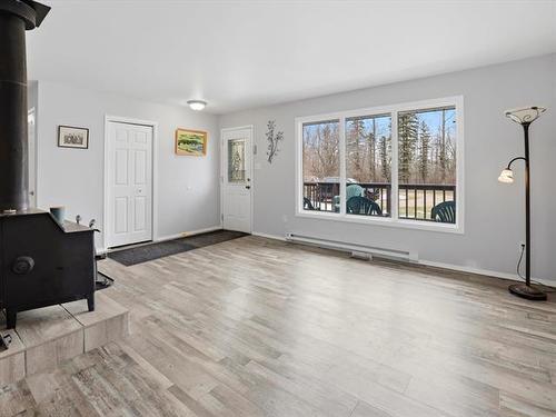 33126 76 N Rd, Garson, MB 