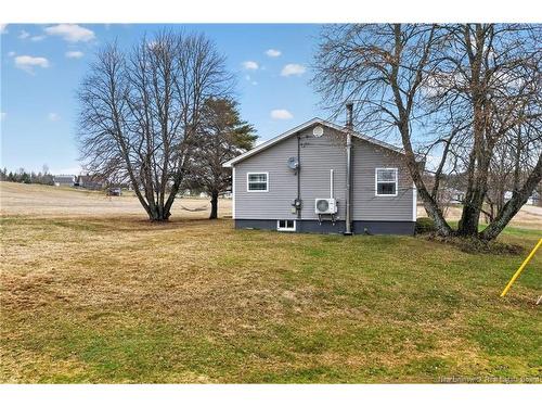 1 Golf Course Rd, Petitcodiac, NB 