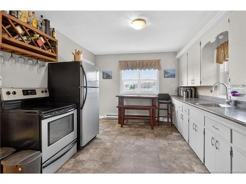 1 Golf Course Rd, Petitcodiac, NB 