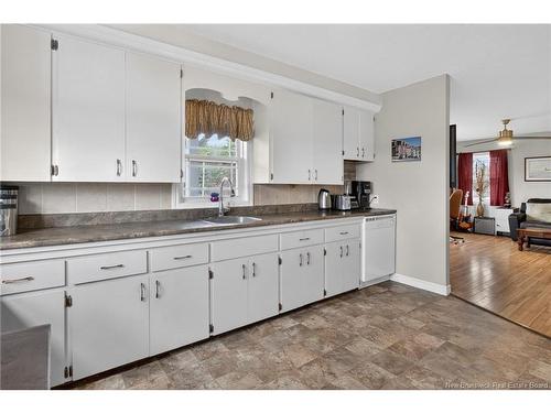 1 Golf Course Rd, Petitcodiac, NB 