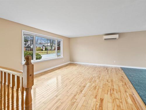 11 Glencoe Drive, Dartmouth, NS 