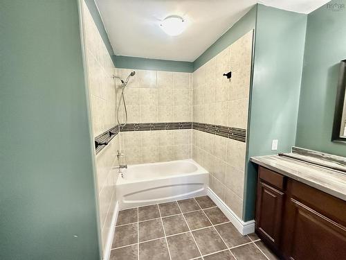 39 Irving Street, Dartmouth, NS 