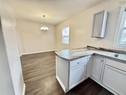 41 Irving Street, Dartmouth, NS 