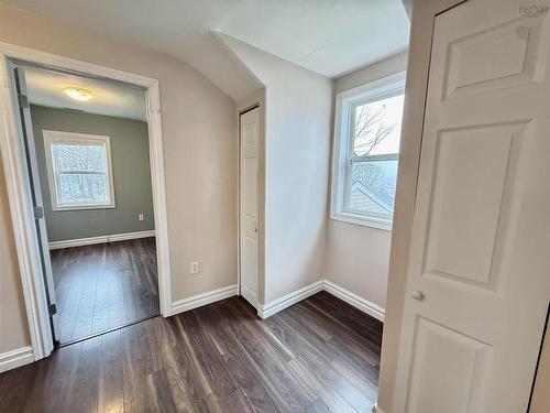 41 Irving Street, Dartmouth, NS 