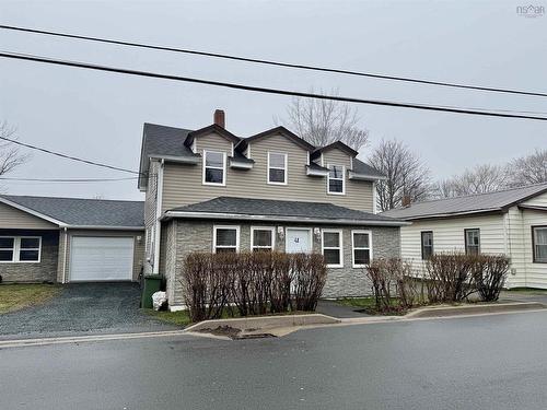 41 Irving Street, Dartmouth, NS 