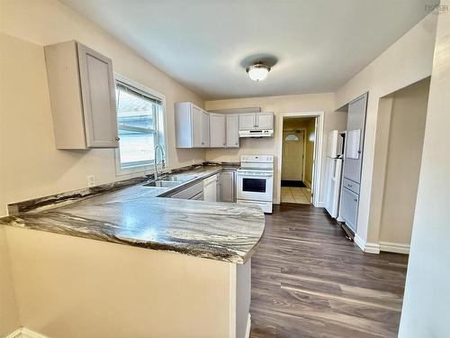 41 Irving Street, Dartmouth, NS 