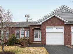 44 Kirkwood Court  Bedford, NS B4A 0A8