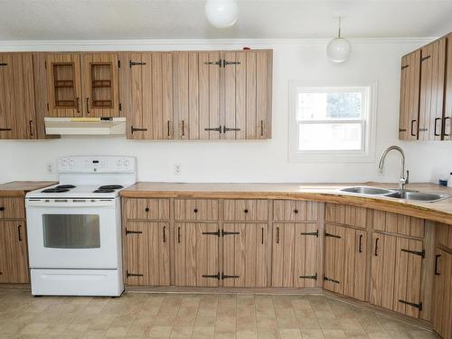 27 Curry St., Howie Centre, NS 